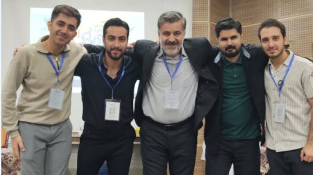 درخشش دانشگاه آزاد اسلامی واحد بوکان در رقابت‌های ملی کرسی‌های آزاداندیشی و مناظرات سیاسی دانشجویی