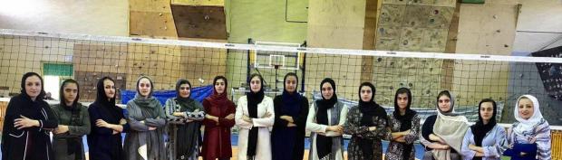 قهرمانی بلندقامتان سنندجی در رقابت های والیبال قهرمانی بانوان کردستان