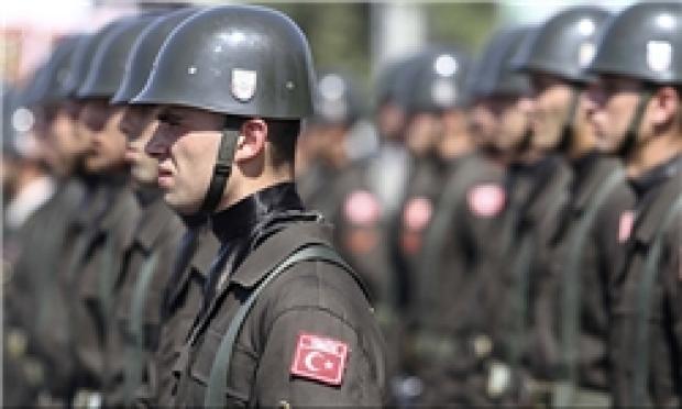 وزارت دفاع قطر از ورود ششمین گروه از نظامیان ترکیه به دوحه خبر داد