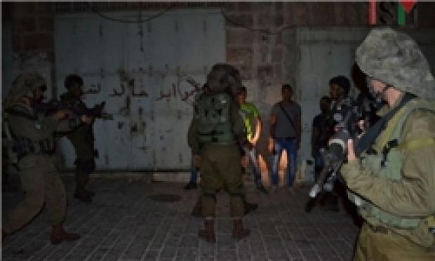 بازداشت ۱۰ فلسطینی در کرانه باختری