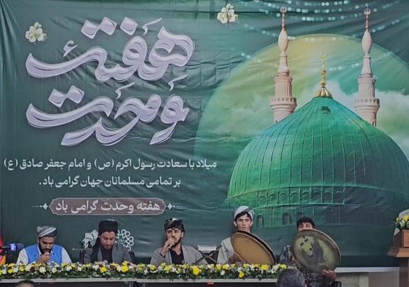 گزارش خبرنگار هاناخبر از ویژه مراسم مولود خوانی و گرامی‌داشت هفته وحدت در مسجد امام شافعی(ره) ارومیه
