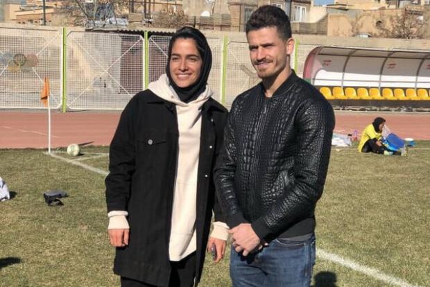 وریا غفوری در تمرین تیم فوتبال بانوان وچان کردستان