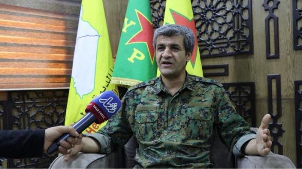 « نوری محمود» سخنگوی YPG ضمن اشاره به انجام عملیات SDF در دیرالزور توسط اعضای محلی SDF اعلام مرد که هیچگونه درگیری میان کردها و اعراب در دیرالزور وجود ندارد. 