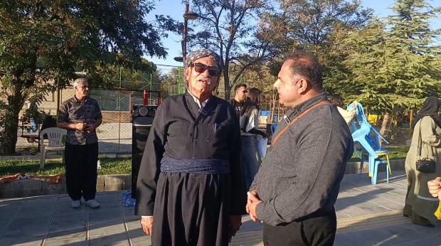 به مناسبت روز سالمند، پارک کودک بوکان صحنه برگزاری نخستین جشنواره ورزشی ویژه سالمندان شد؛ برنامه‌ای که با حضور گسترده شهروندان، رنگ و بوی شادی و نشاط به خود گرفت.