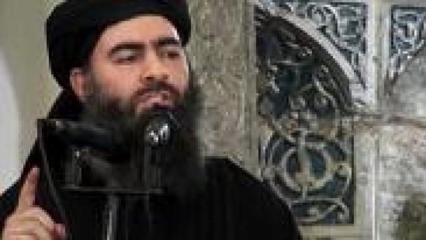 داعش یکی از واعظان معروف خود را به آتش کشید