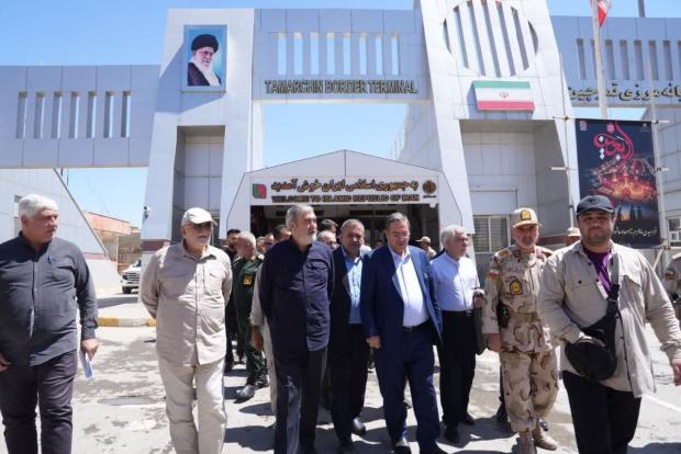  بازدید اعضا و رئیس کمیسیون امنیت ملی مجلس شورای اسلامی از پایانه مرزی تمرچین پیرانشهر