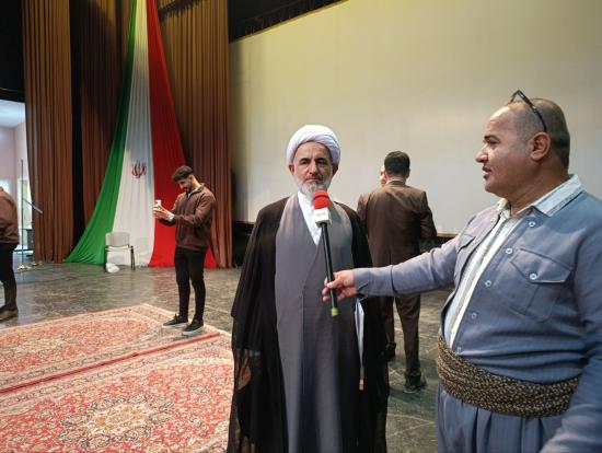در مراسم روز دانشجو که با حضور حجت‌الاسلام و المسلمین عسکر دیرباز، عضو مجلس خبرگان رهبری، در بوکان برگزار شد، ایشان با تأکید بر نقش برجسته دانشجویان و اساتید در پیشرفت کشور، گفت: اگر ایران امروز به عنوان کشوری بالنده و موفق در عرصه‌های مختلف شناخته می‌شود، این دستاوردها مدیون تلاش‌های دانشجویان و اساتید بزرگوار کشور است.