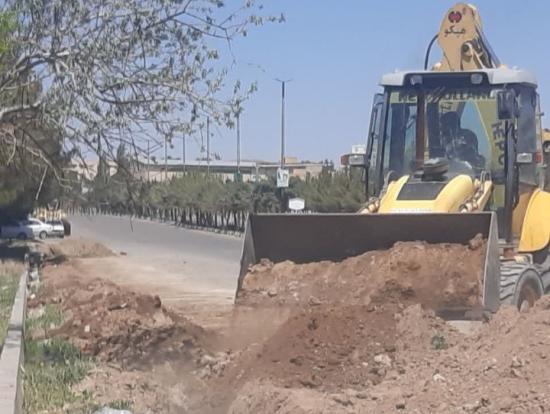 اجرای ۵۹۰ متر اصلاح و توسعه شبکه آب در شهر و روستاهای آشتیان