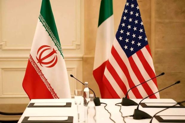 مذاکره در سایه ناوهای جنگی؛ واشنگتن و تهران در آستانه یک پیچ تاریخی خطرناک