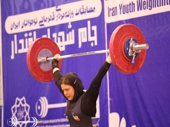 دعوت بانوی مهابادی به اردوی تیم ملی وزنه‌برداری