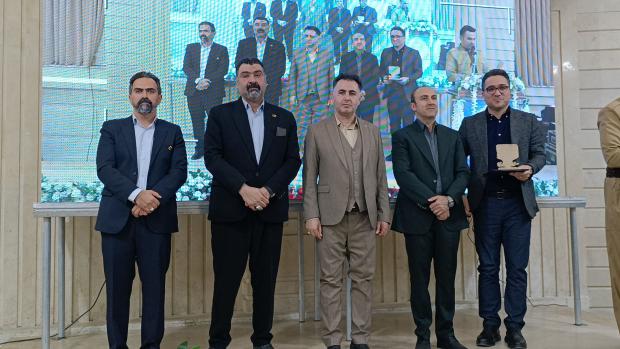 در روز مهندس، جمعی از مهندسان شهر بوکان گرد هم آمدند تا با تأکید بر نقش تخصص و مسئولیت حرفه‌ای، برای ترسیم آینده‌ای ایمن‌تر و توسعه‌یافته‌تر برای شهر هم‌افزایی کنند.
