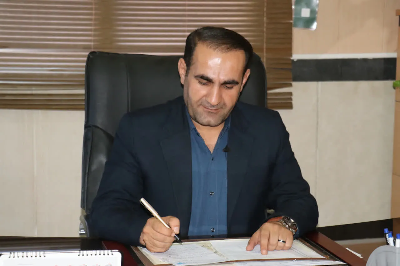 مدیریتی که نتیجه‌اش در میدان عمل دیده می‌شود؛ تقدیر از دکتر امیر عبدالهی در مسیر اعتلای دانشگاه آزاد اسلامی