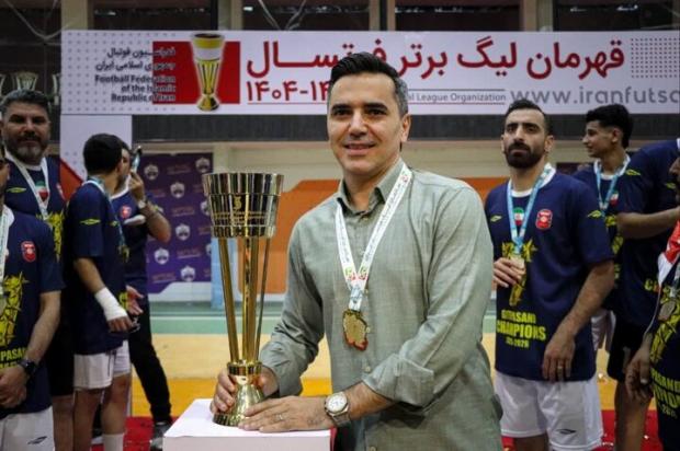 سرمربی تیم فوتسال گیتی پسند درباره قهرمانی در لیگ برتر و کسب سهمیه آسیایی گفت: لیگ امسال را فوق‌العاده سخت دیدم. آقای تاج در مراسم اختتامیه حضور داشتند و ایشان قویا گفتند که رقابت‌های جام باشگاه‌های آسیا برگزار خواهد شد. ما هم حتما تدابیر ویژه‌ای خواهیم داشت.