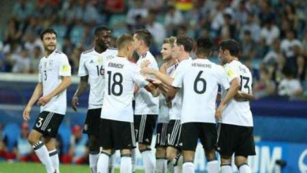 جدال دیدنی شیلی و  آلمان در فینال جام کنفدراسیونها