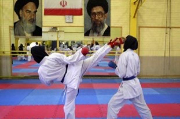 نفرات برتر کاراته و دارت بانوان چهارمین المپیاد ورزشی محلات سنندج مشخص شدند